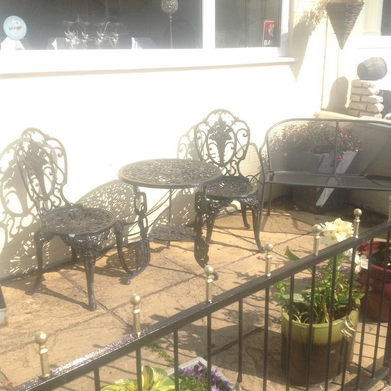 Bed and Breakfast The Dragonfly Blackpool Exterior foto