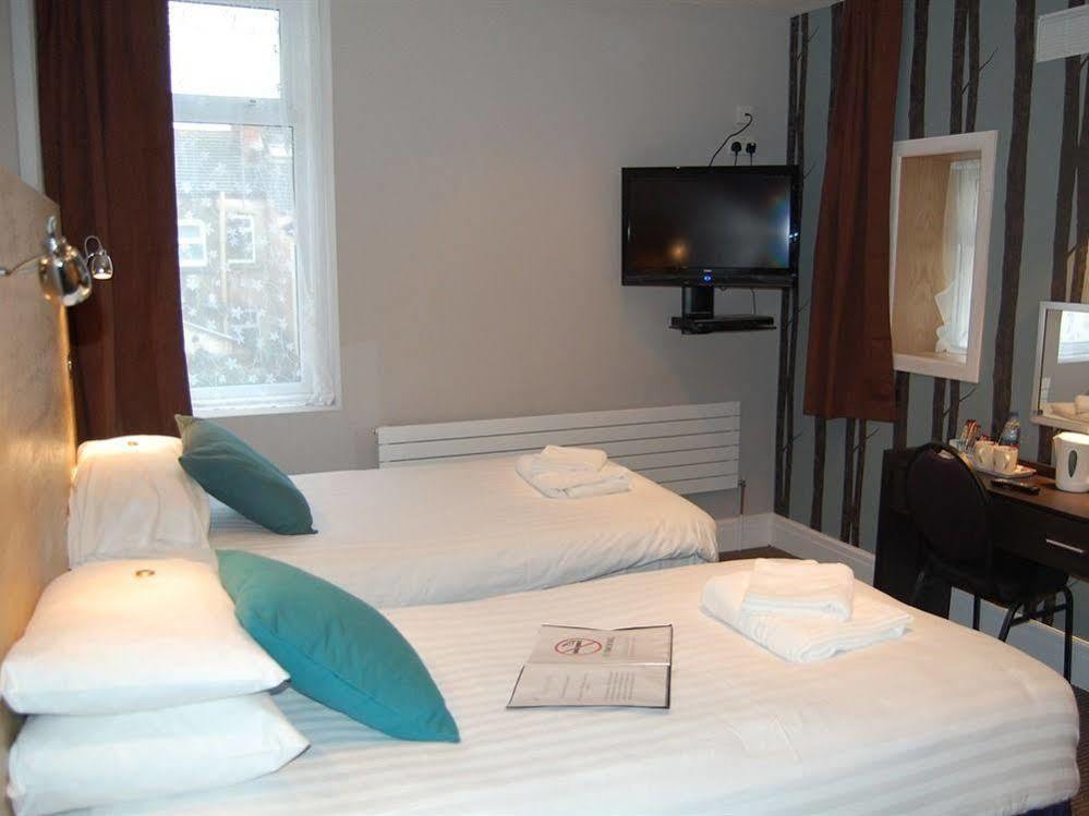 Bed and Breakfast The Dragonfly Blackpool Exterior foto